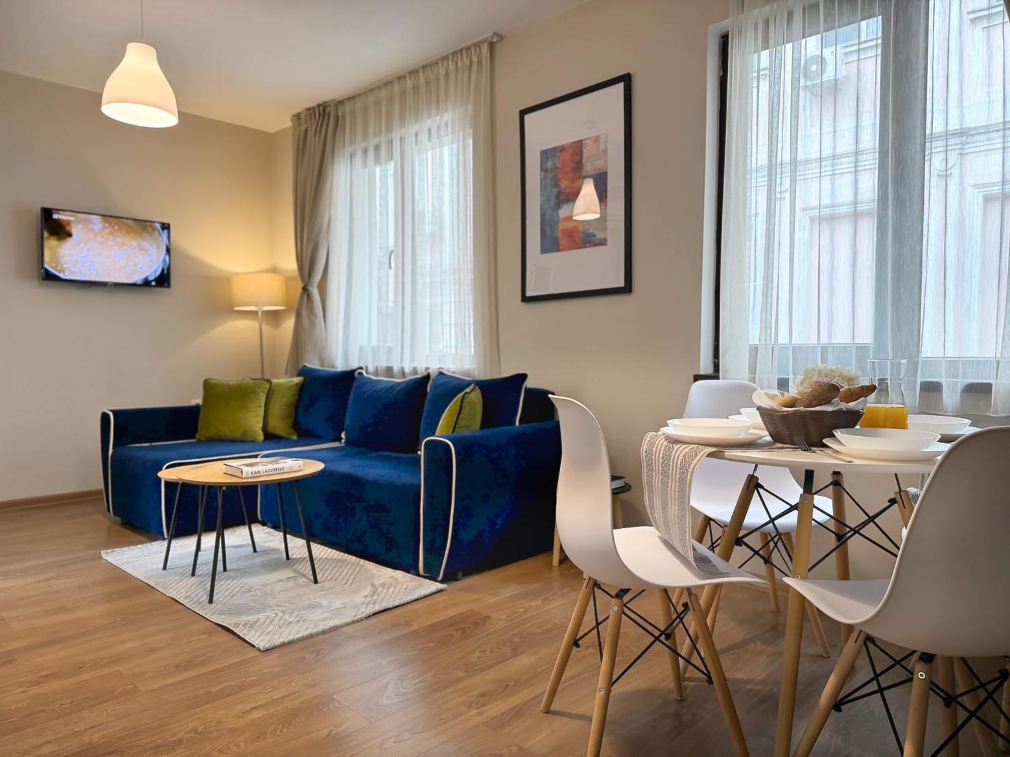 Top Centre Plovdiv Apt. With Parking For 4 Guests Kültér fotó