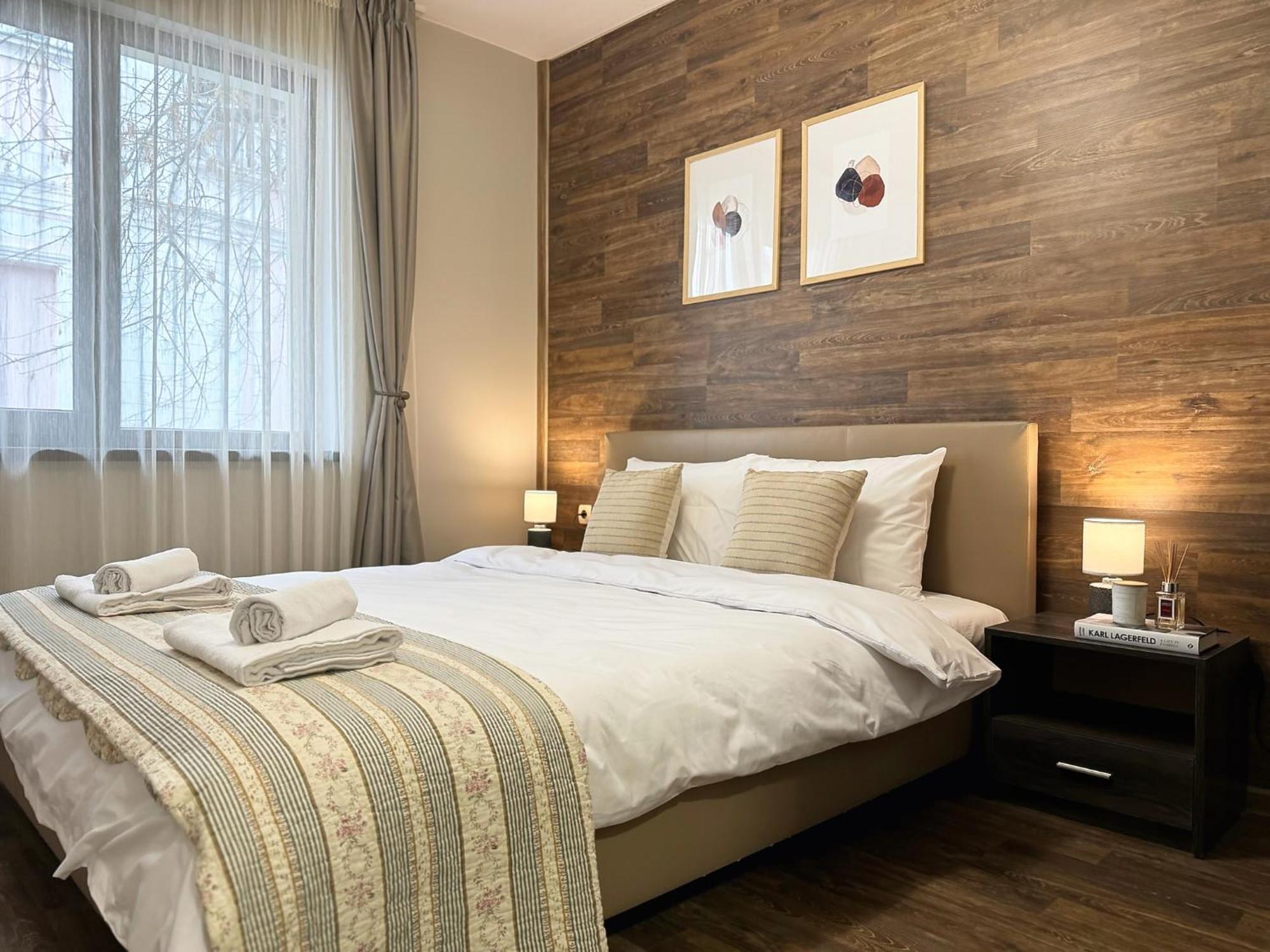 Top Centre Plovdiv Apt. With Parking For 4 Guests Kültér fotó