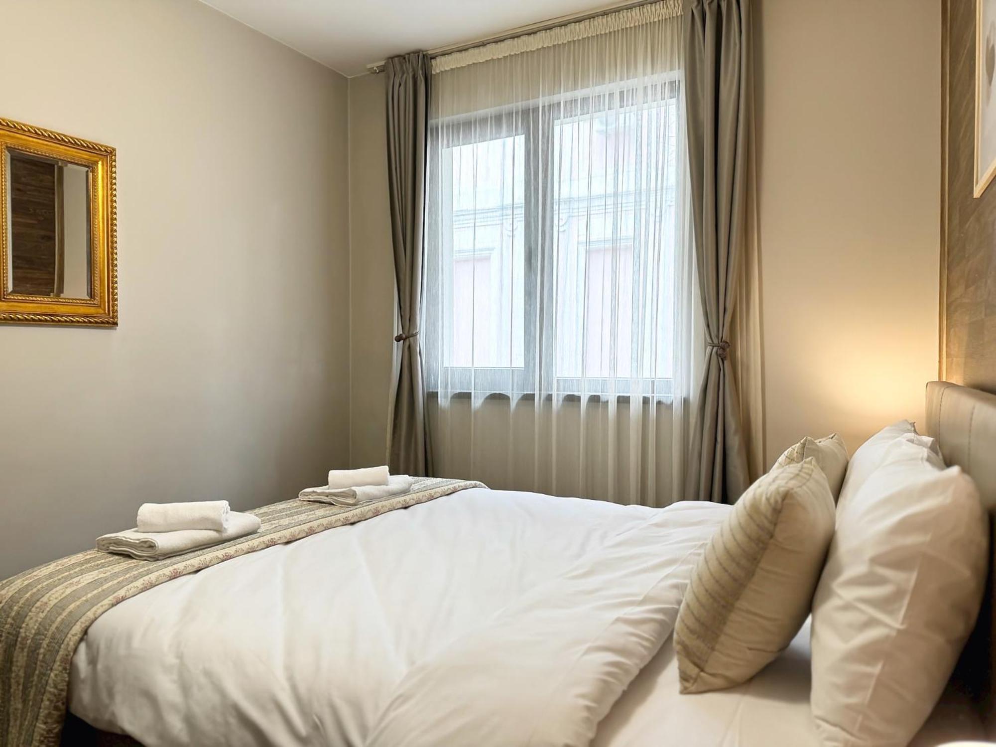 Top Centre Plovdiv Apt. With Parking For 4 Guests Kültér fotó