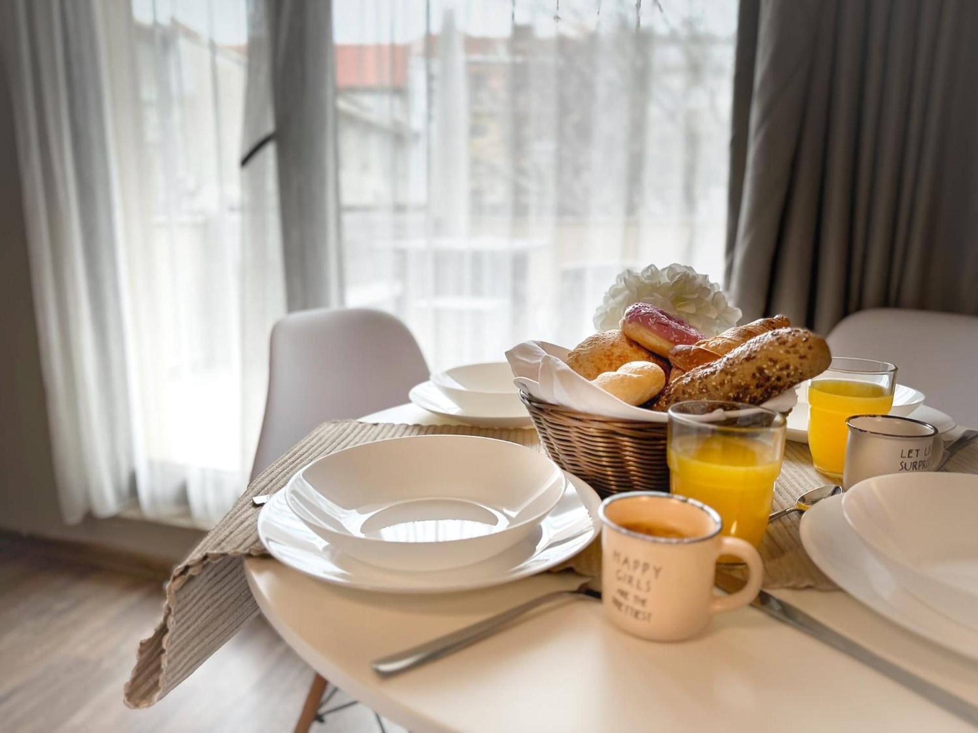 Top Centre Plovdiv Apt. With Parking For 4 Guests Kültér fotó